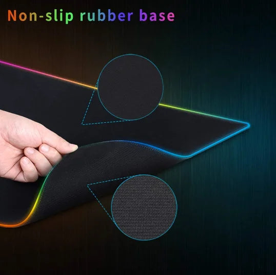 MOUSE PAD GAMER COM ILUMINAÇÃO LED